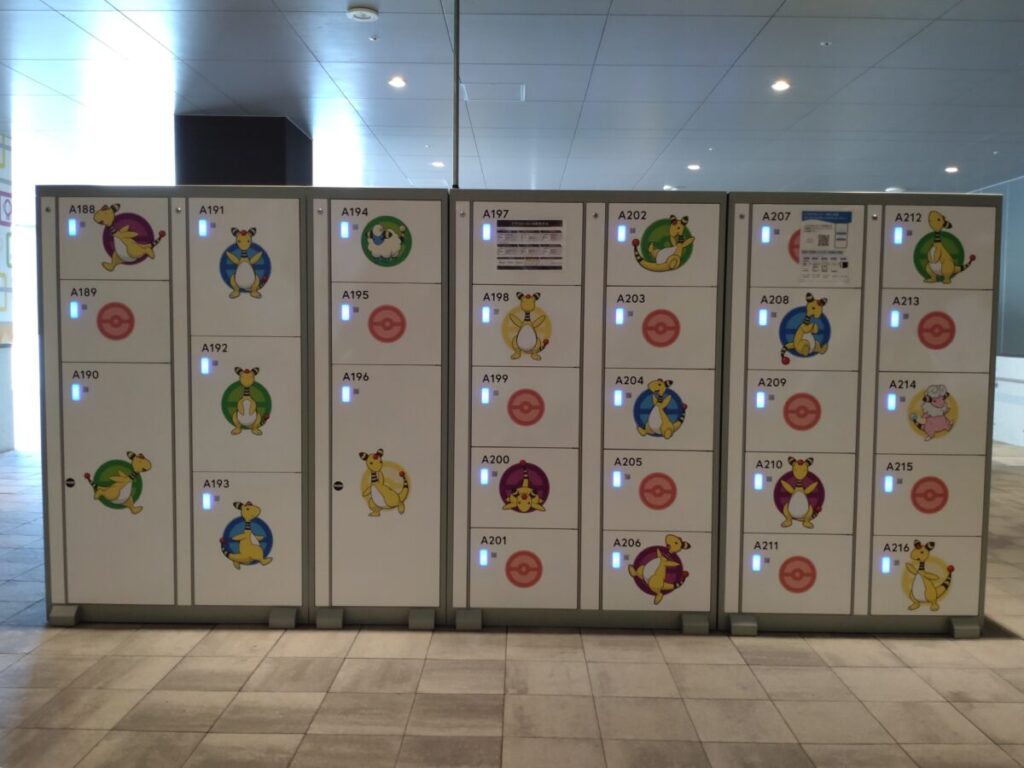 商業棟1階のポケモンコインロッカー
